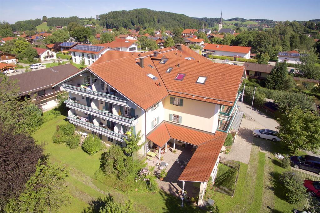 Hotel Salzburger Hof Bergen  Esterno foto